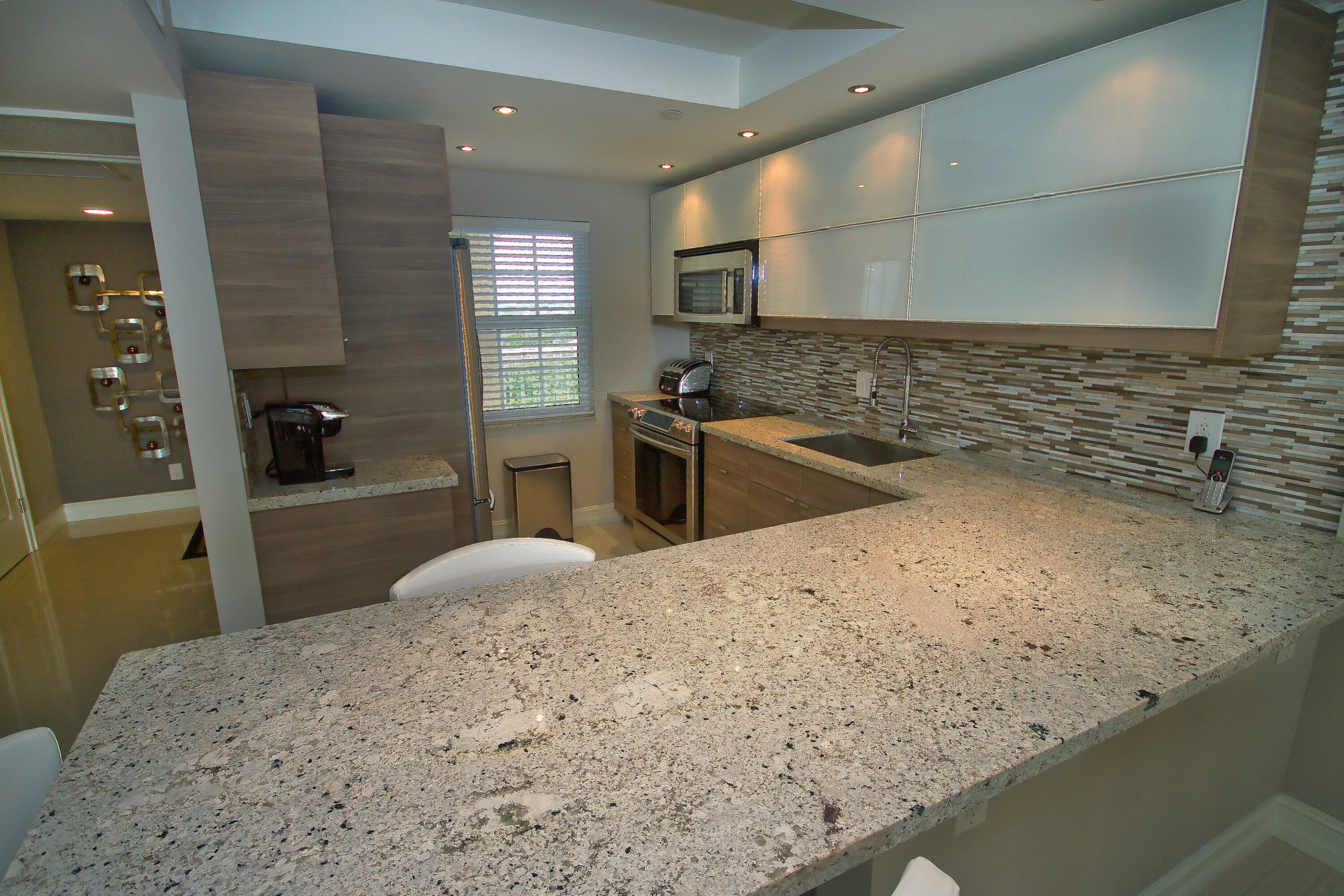 3510 Oaks Way Unit: 1001
