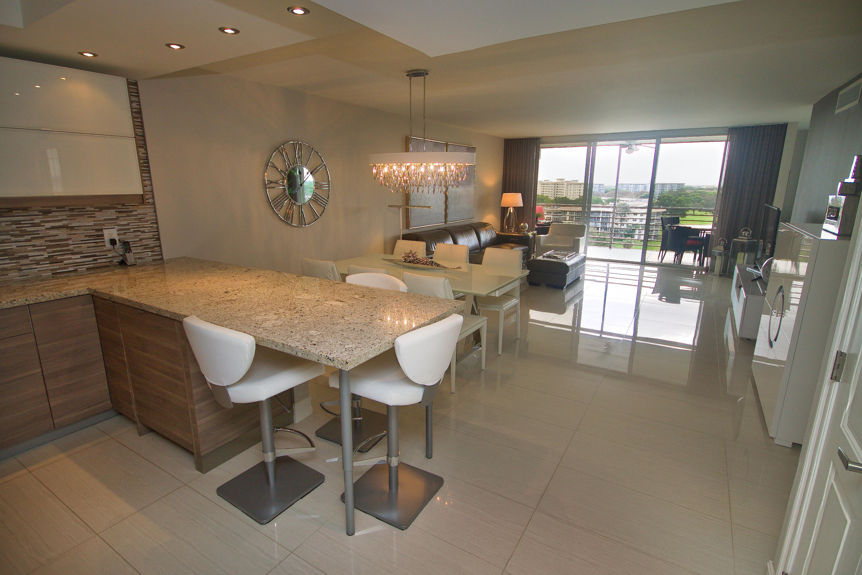 3510 Oaks Way Unit: 1001