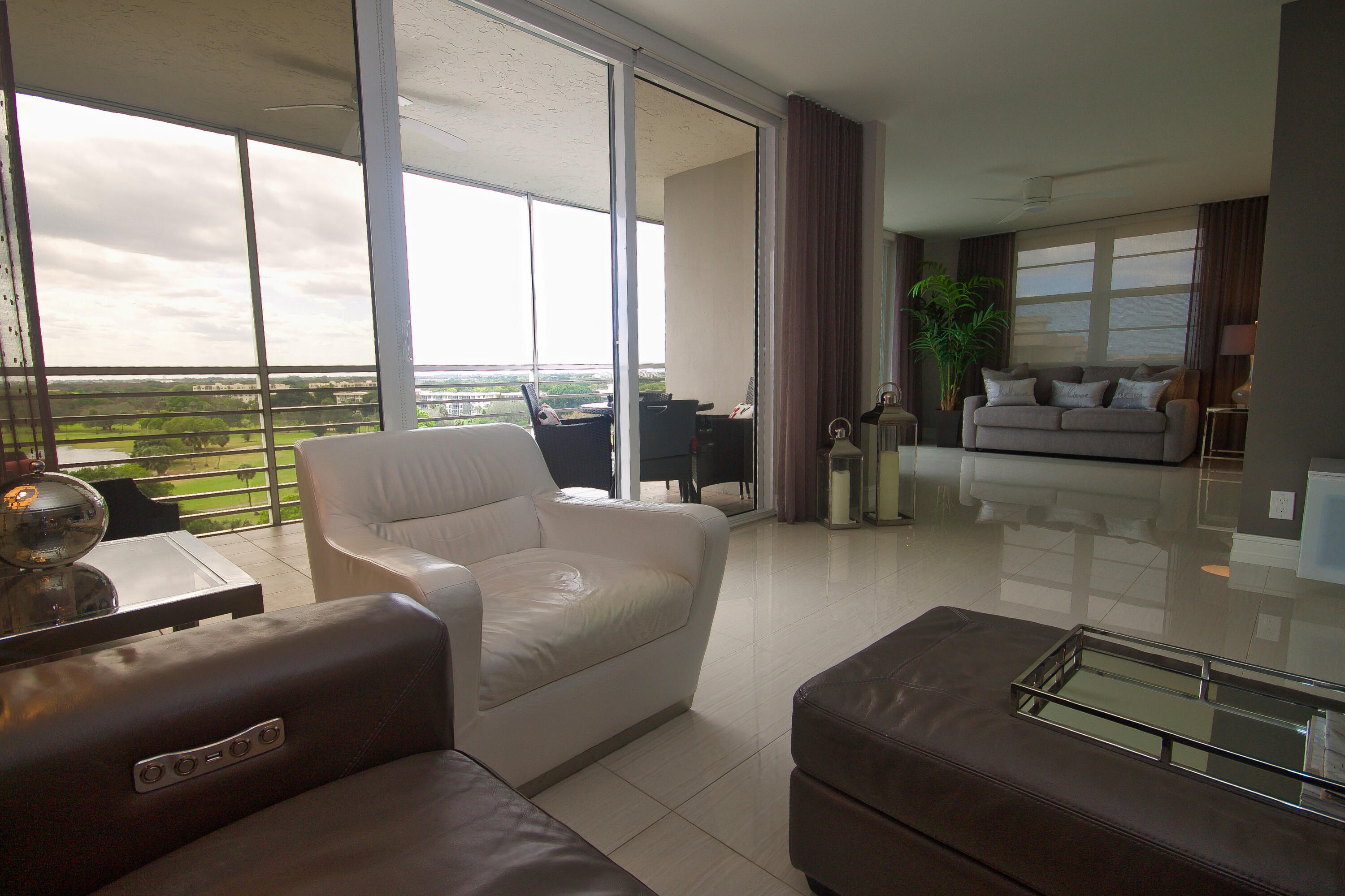 3510 Oaks Way Unit: 1001