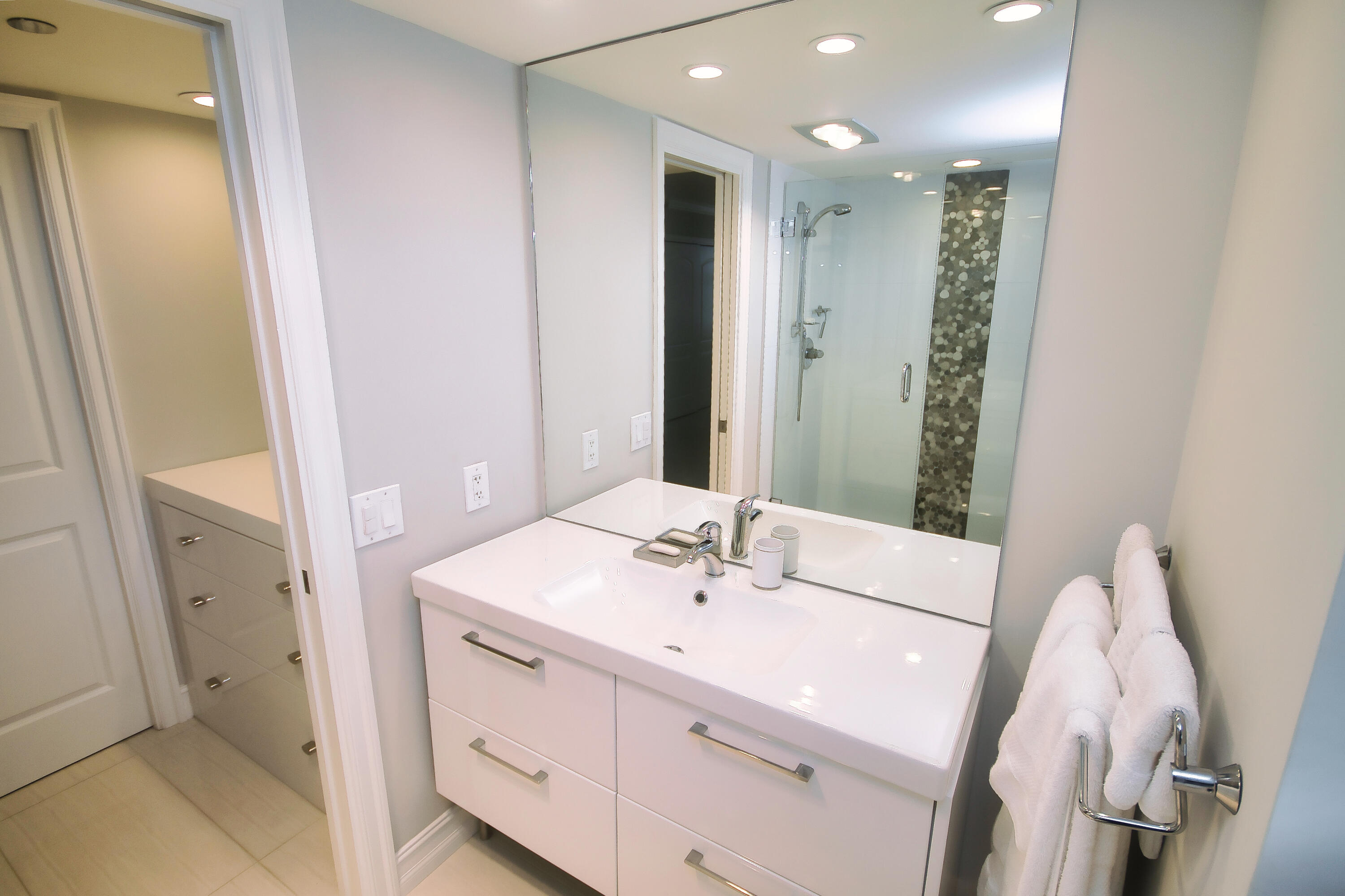 3510 Oaks Way Unit: 1001