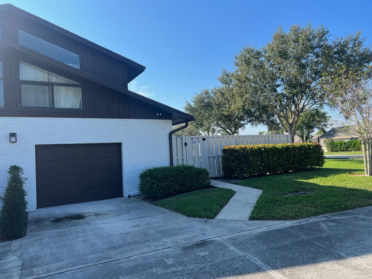 9634 Boca Gardens Circle N Unit: B