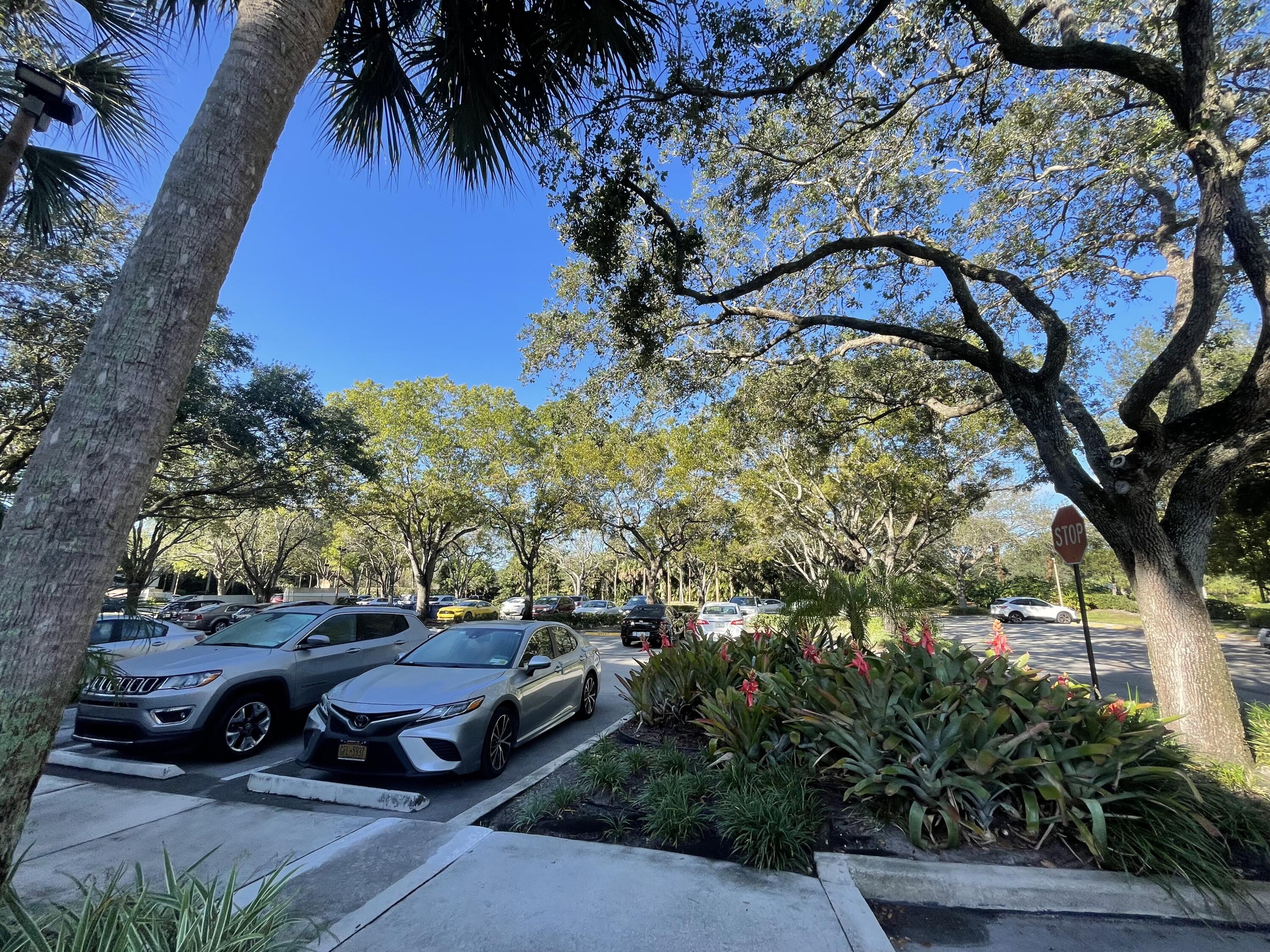 4450 NW 30th Street Unit: 113