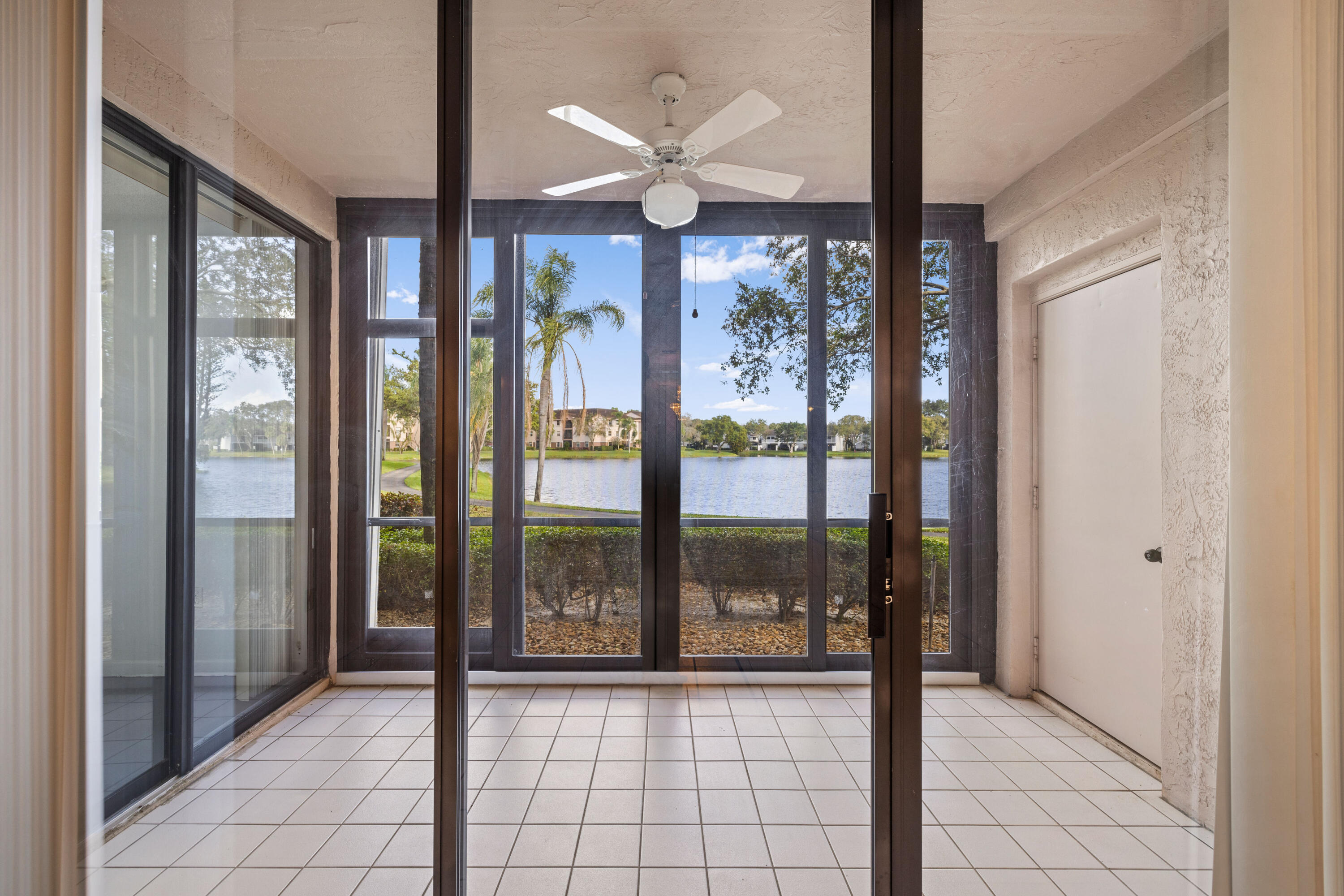 4450 NW 30th Street Unit: 113