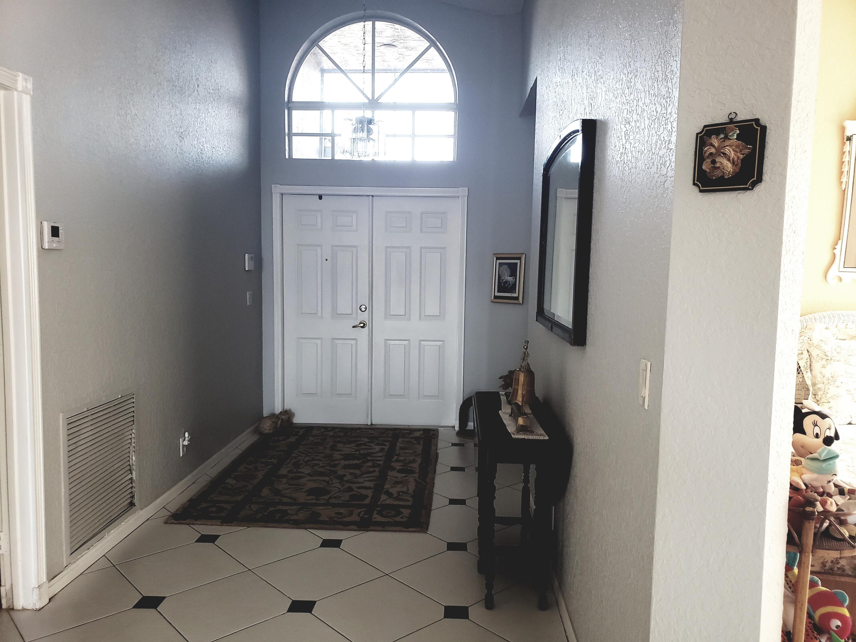 10459 Utopia Circle S