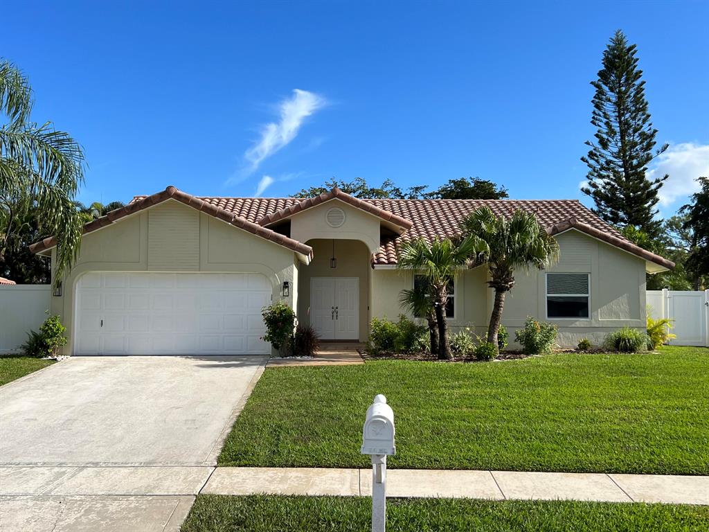 4075 NW 7th Court
