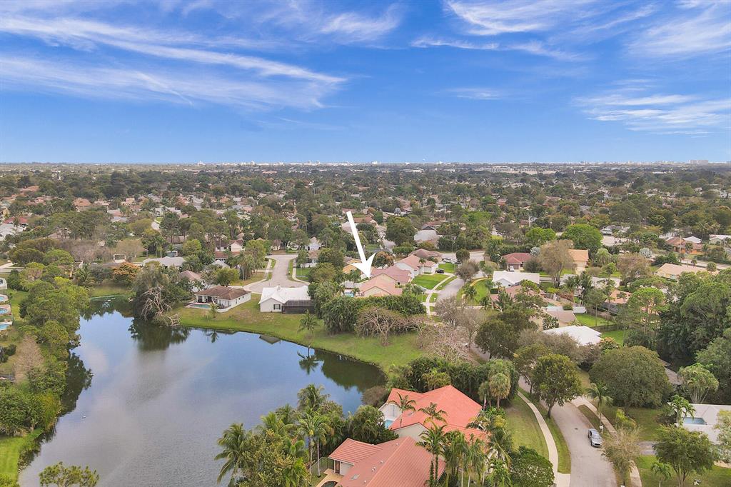 4075 NW 7th Court