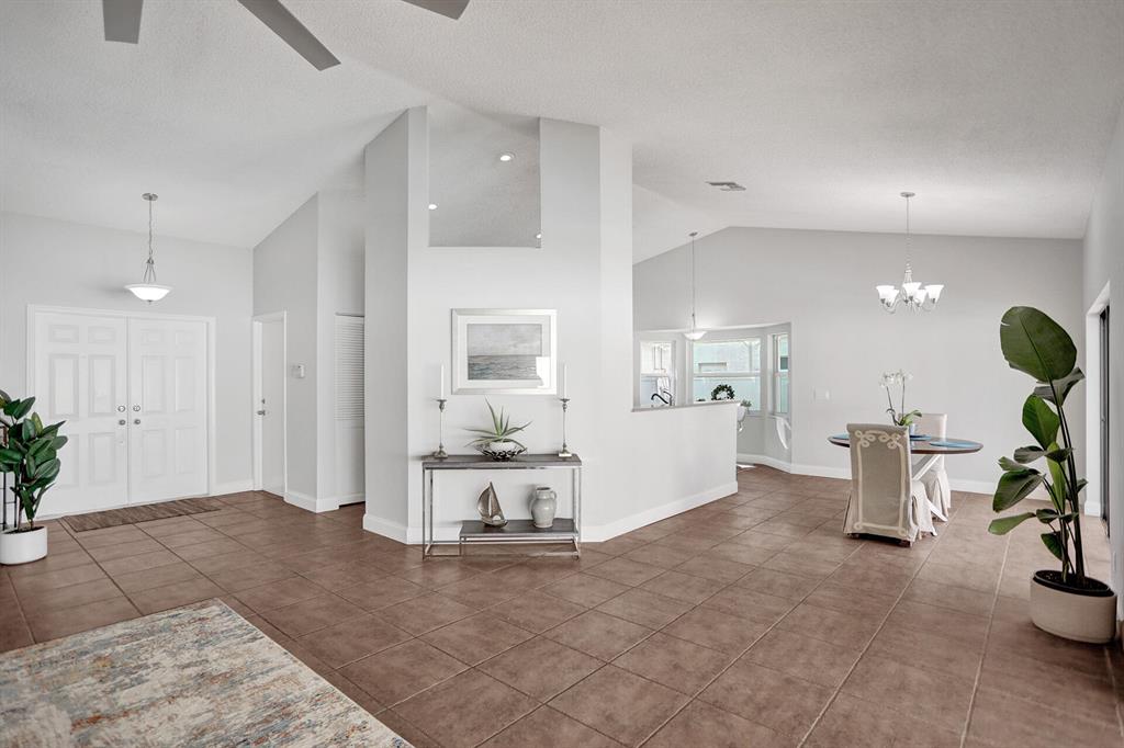 4075 NW 7th Court
