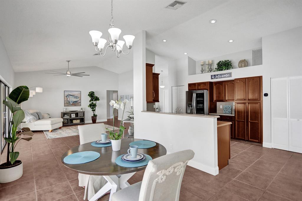 4075 NW 7th Court