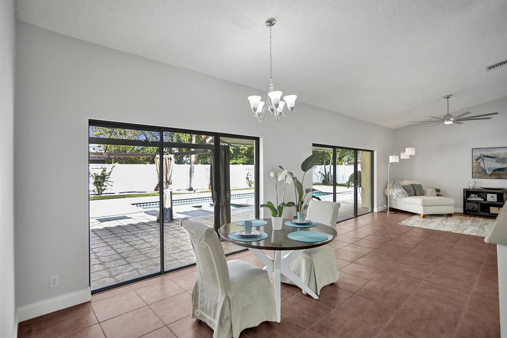 4075 NW 7th Court