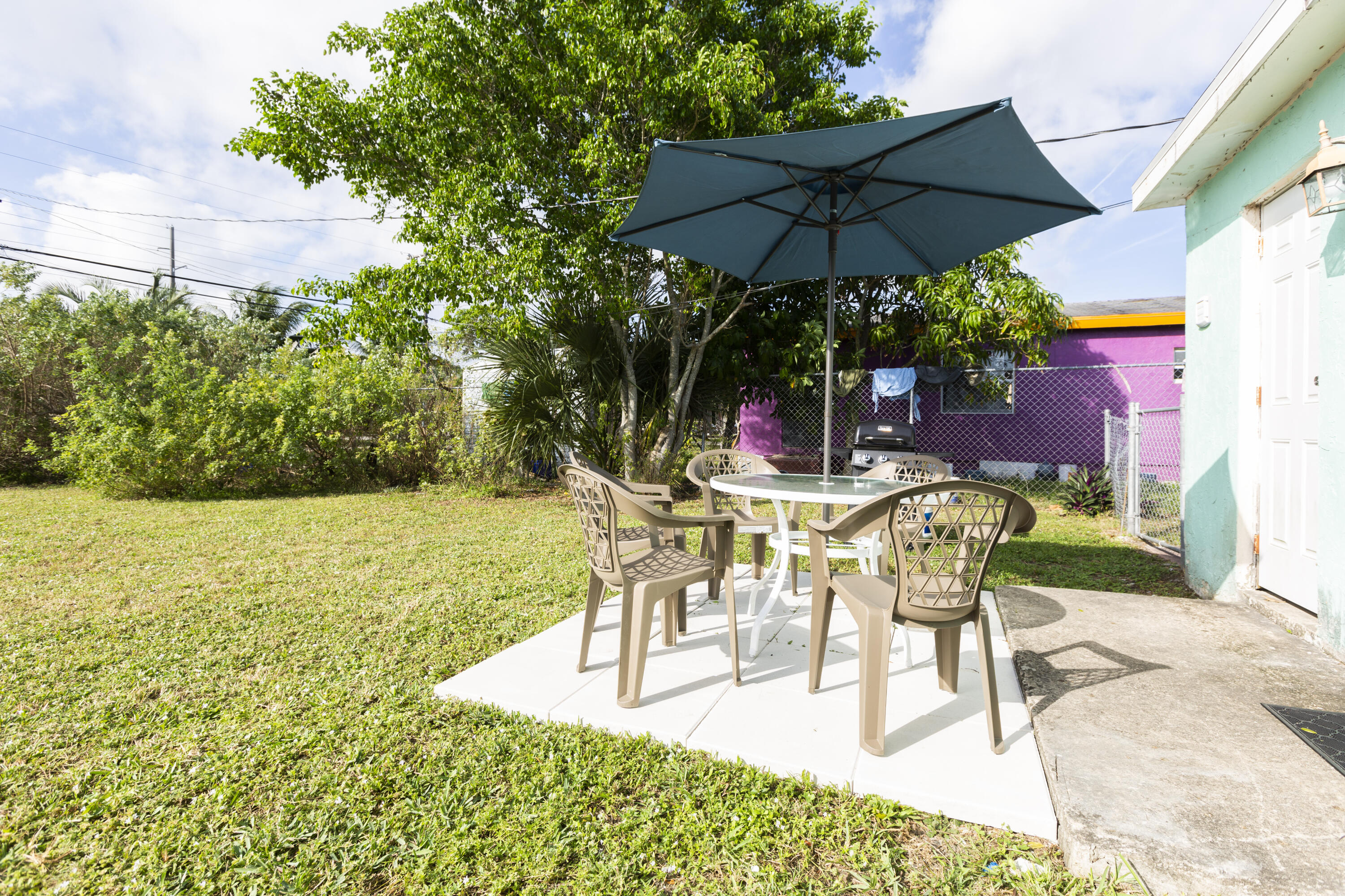 212 SW 11th Avenue