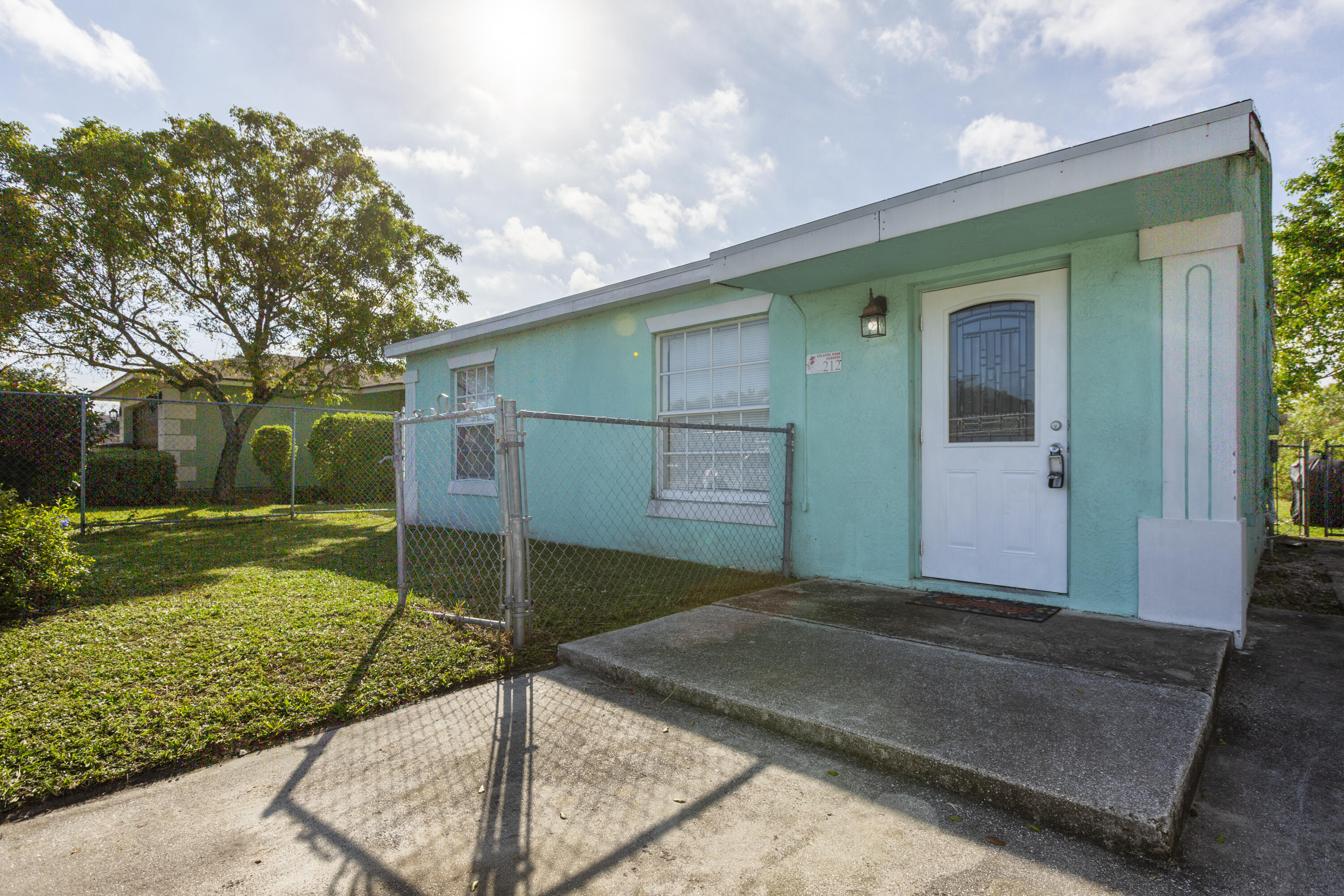 212 SW 11th Avenue
