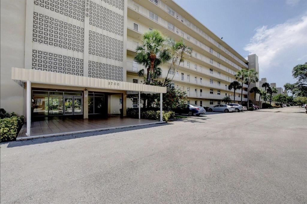 5700 NW 2nd Avenue Unit: 111