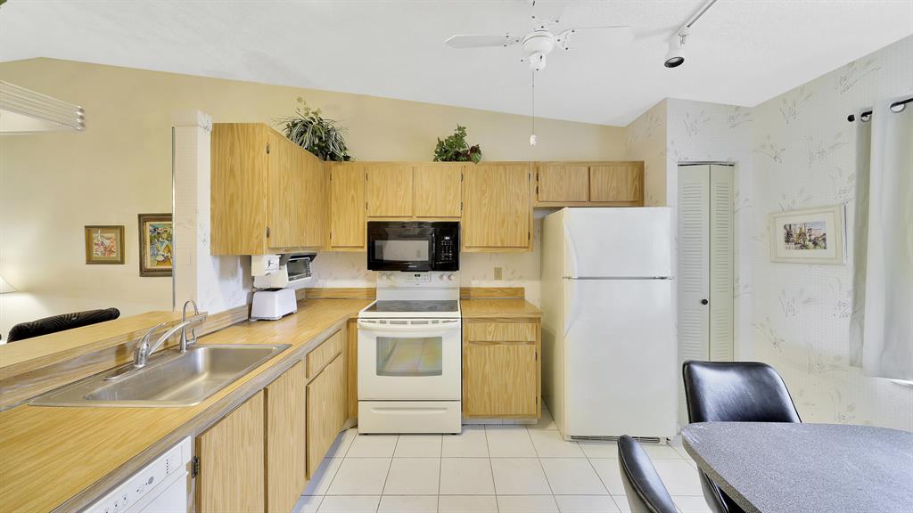 8591 Overset Lane