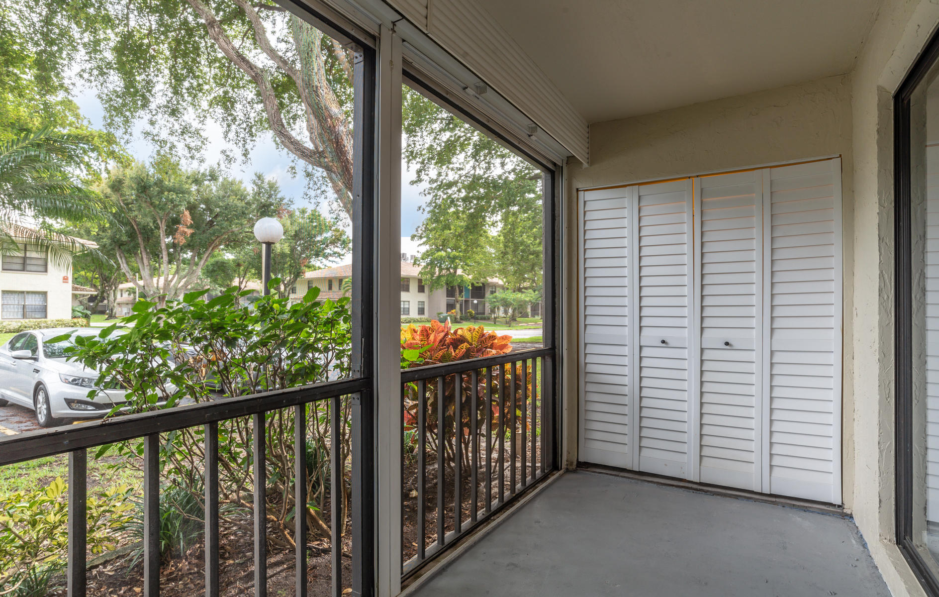 9810 Pineapple Tree Drive Unit: 105