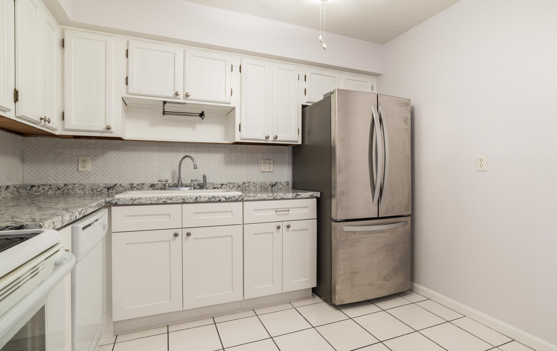 9810 Pineapple Tree Drive Unit: 105