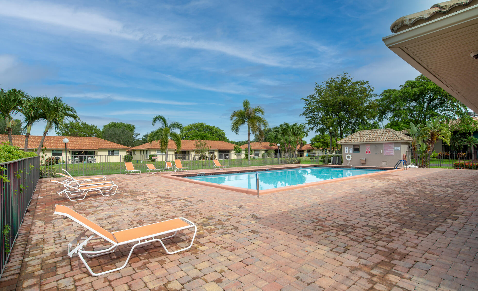 9810 Pineapple Tree Drive Unit: 105