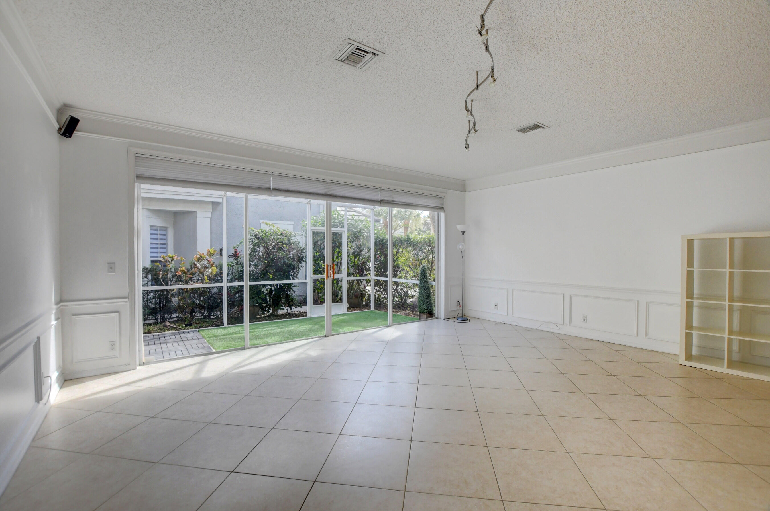 5444 Grand Park Place