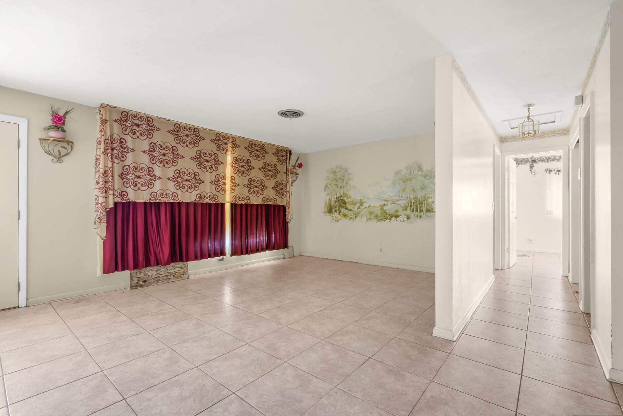 3107 Avenue H E