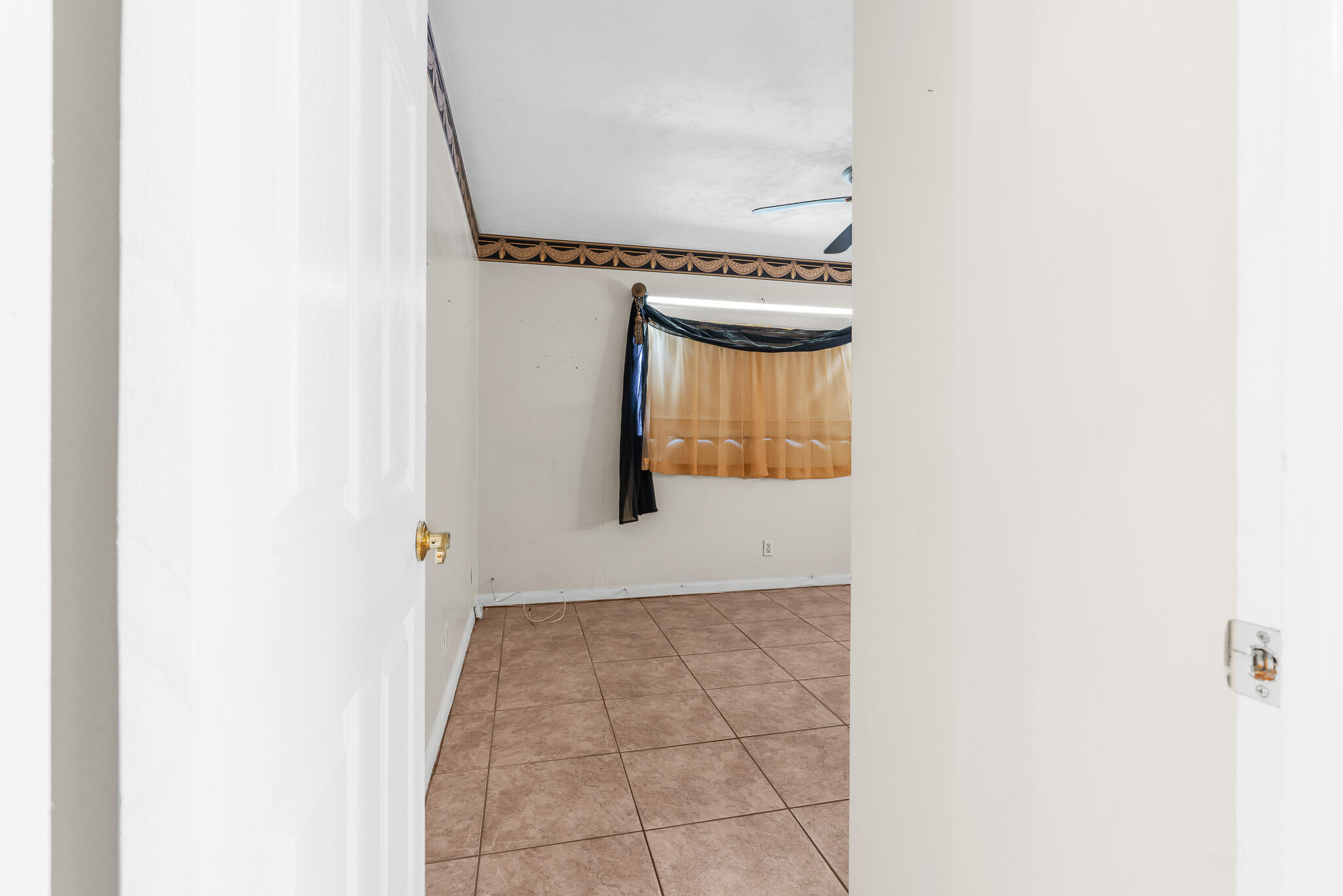 3107 Avenue H E
