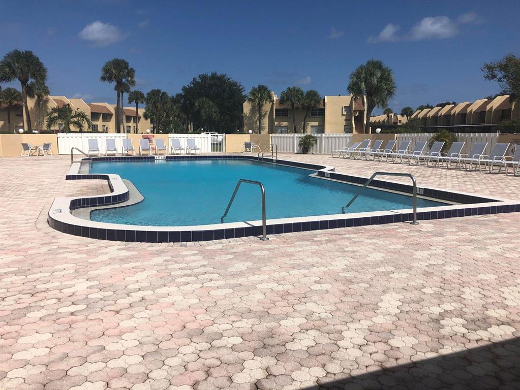 2925 SW 22nd Avenue Unit: 1040