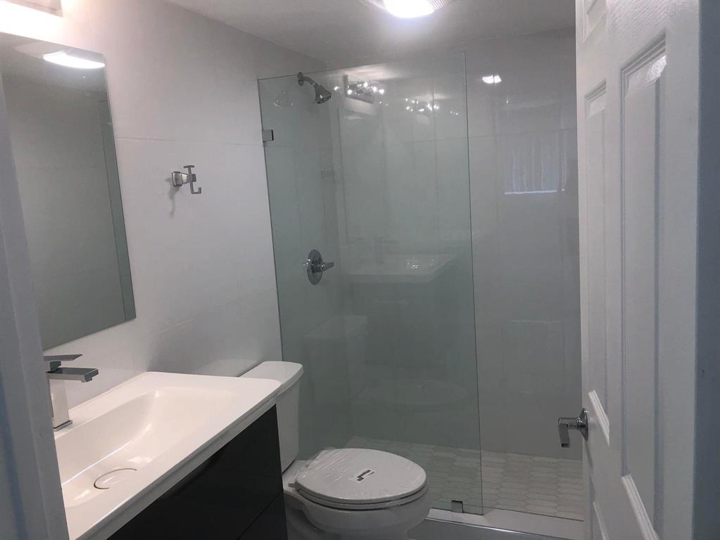 2925 SW 22nd Avenue Unit: 1040