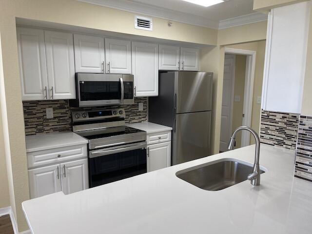 15095 Michelangelo Boulevard Unit: 208
