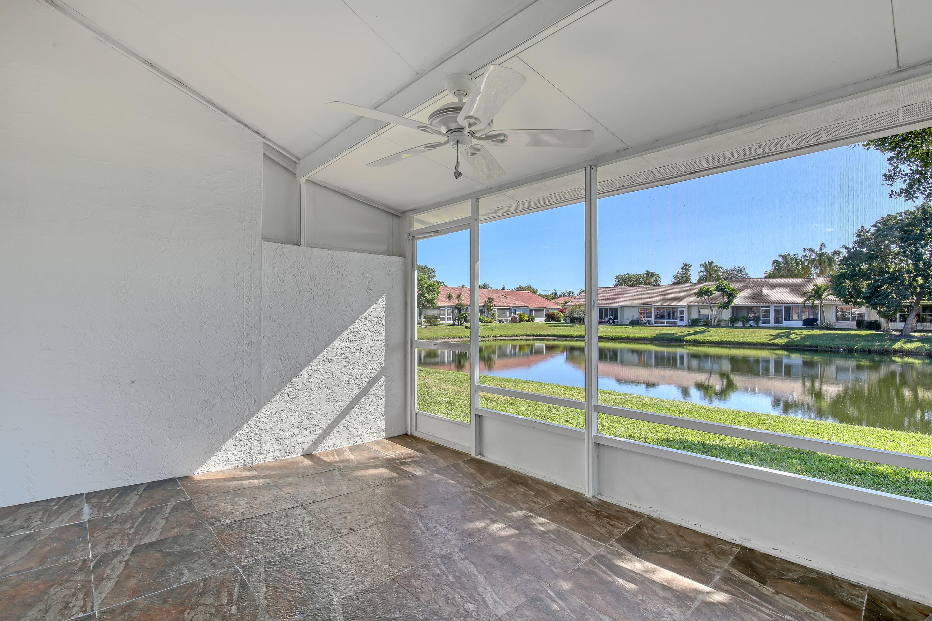 6152 Floral Lakes Drive