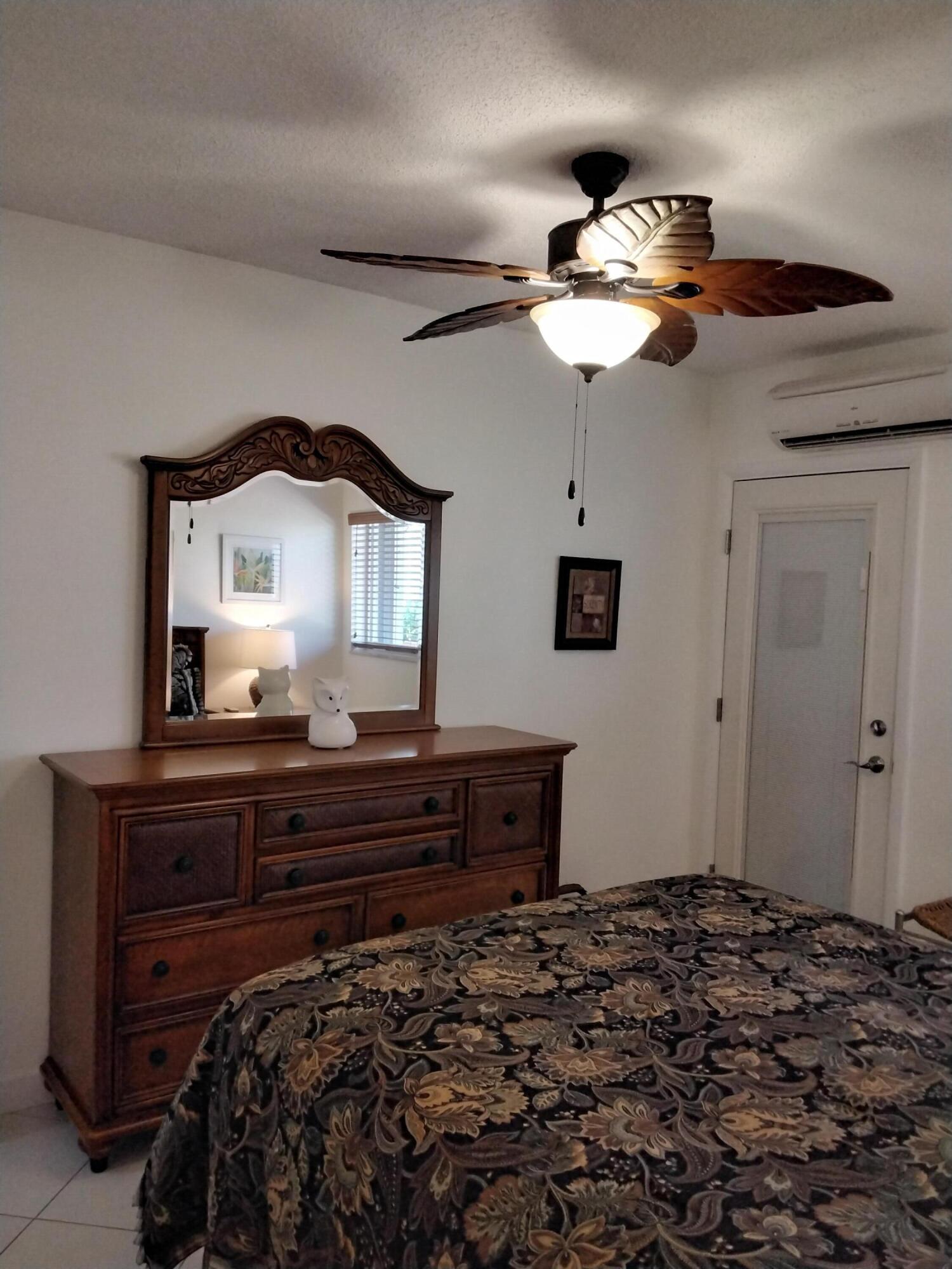 820 SW 11th Avenue Unit: 9b