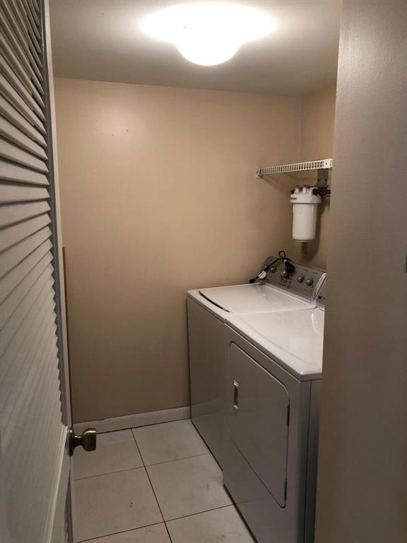 3732 Savoy Lane Unit: E2