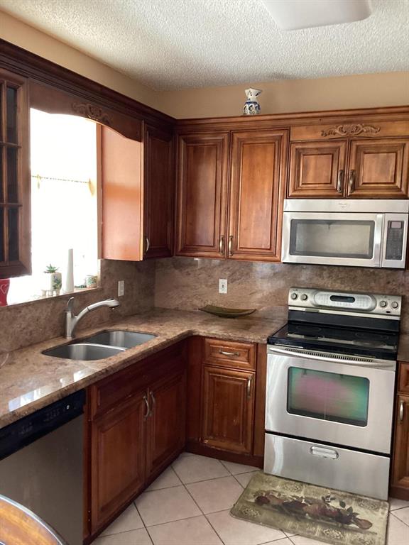 7835 Rockport Circle