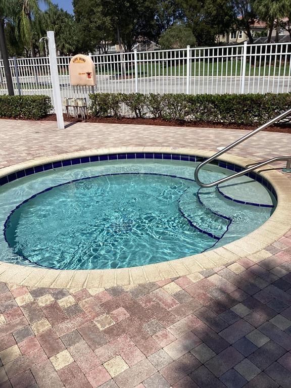 7835 Rockport Circle