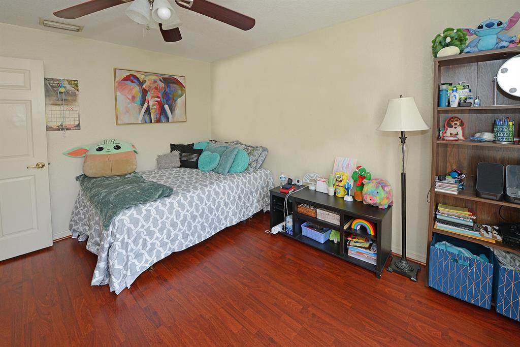 21904 N Palmetto Circle North Circle