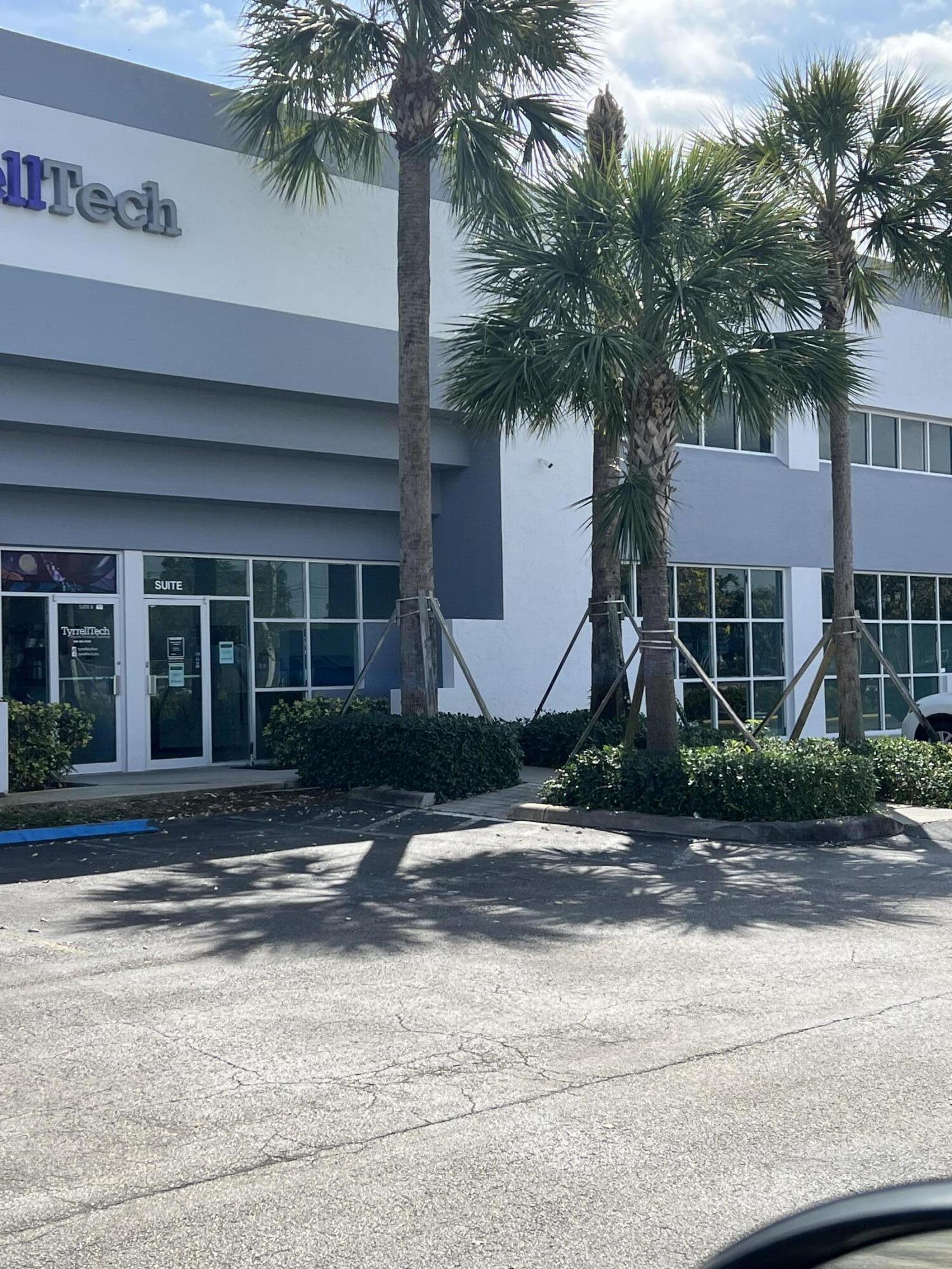2400 W Copans Road Unit: 9