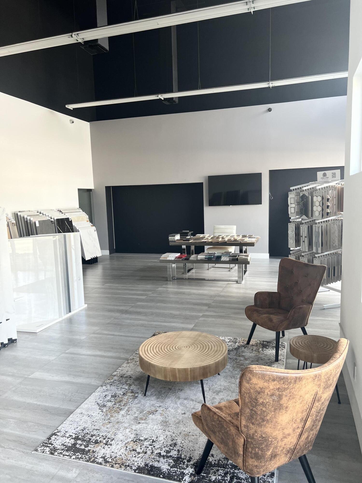 2400 W Copans Road Unit: 9
