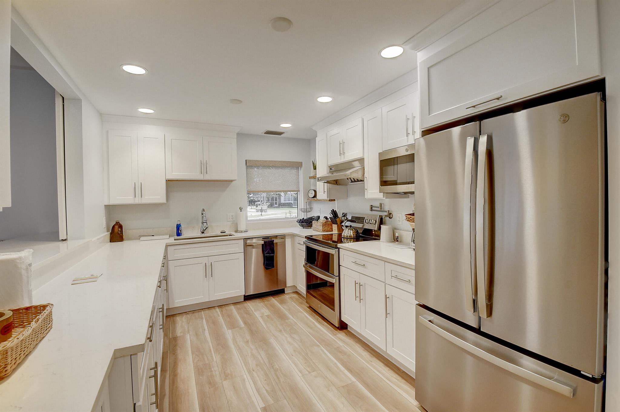 920 Dogwood Drive Unit: 363
