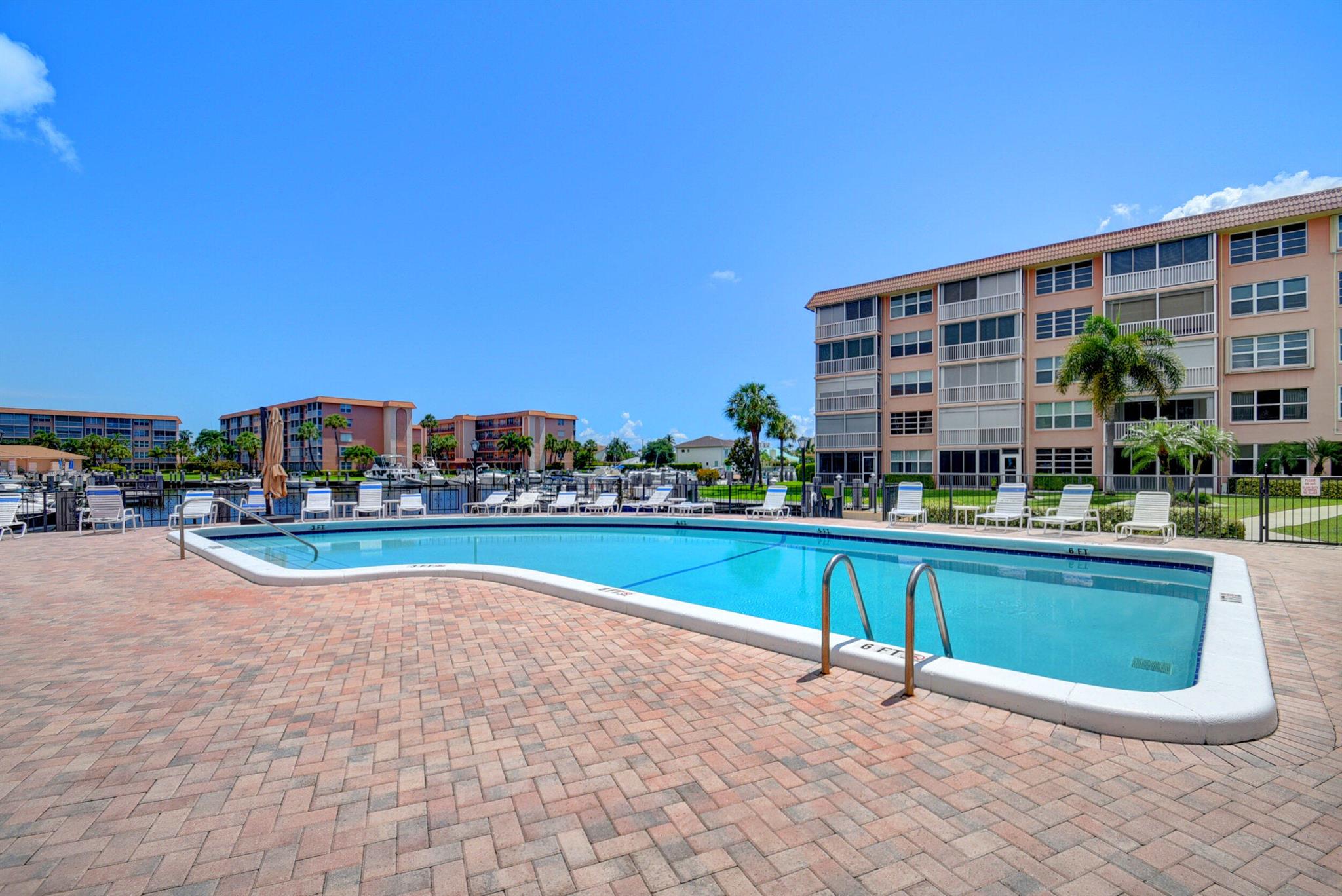 920 Dogwood Drive Unit: 363