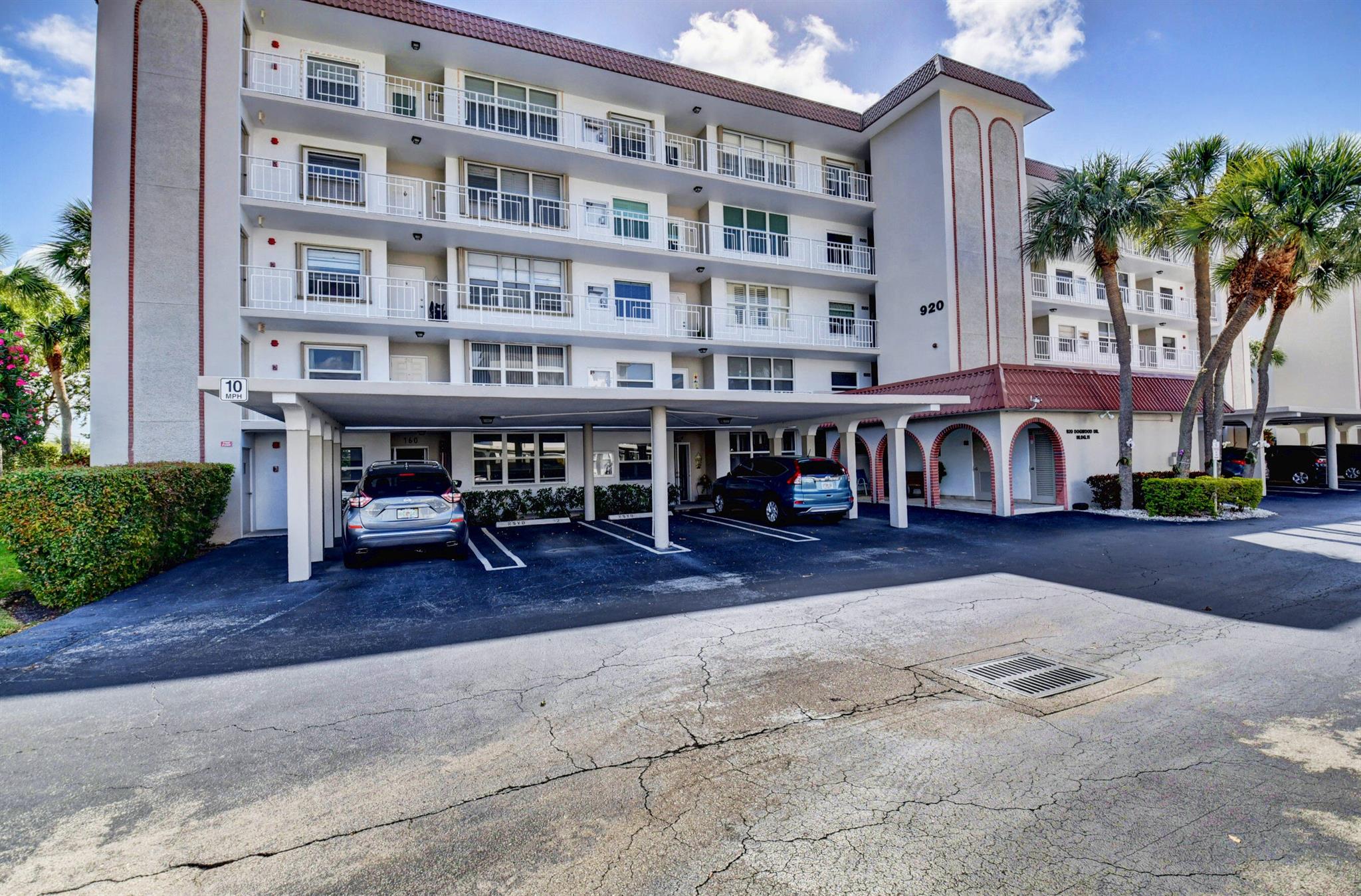 920 Dogwood Drive Unit: 363