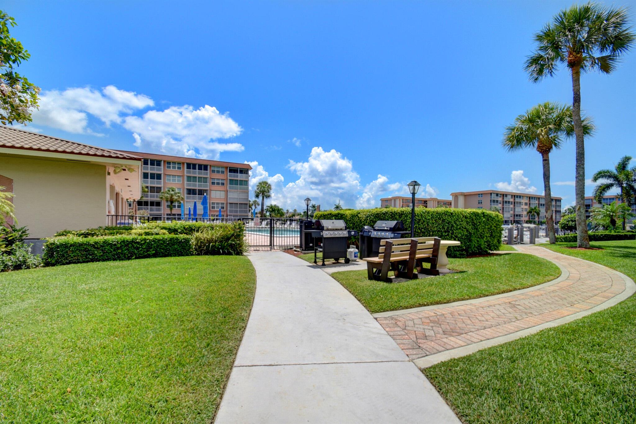 920 Dogwood Drive Unit: 363