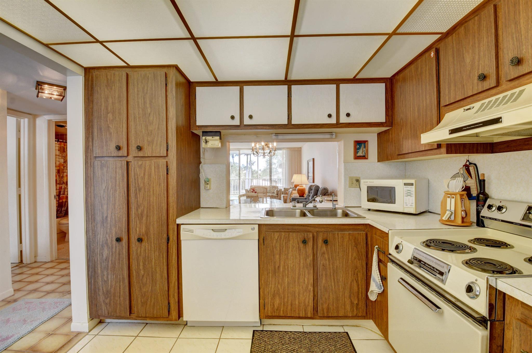 920 Dogwood Drive Unit: 363