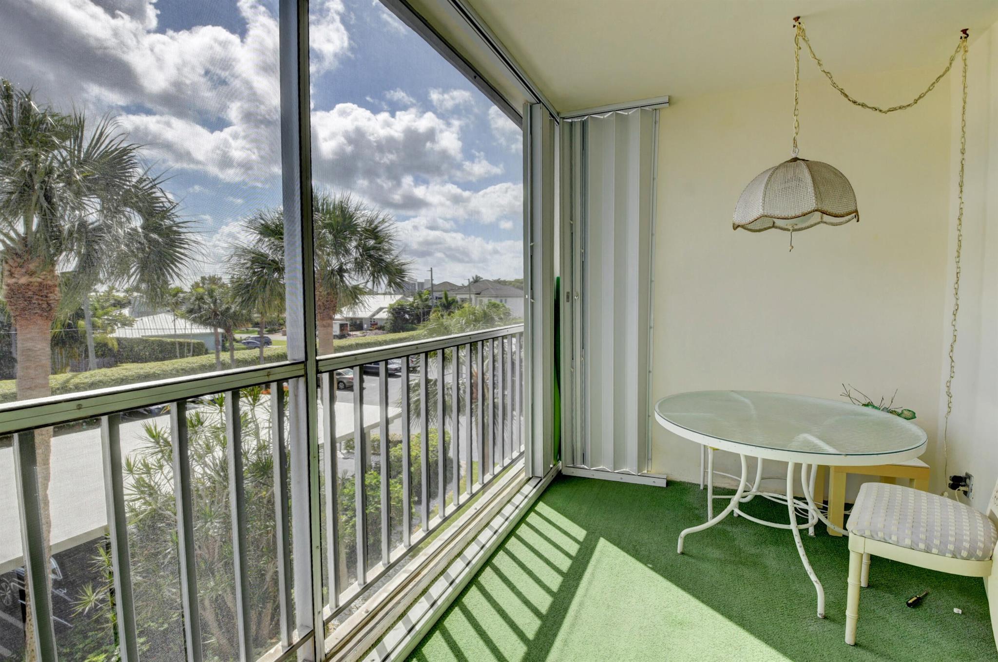 920 Dogwood Drive Unit: 363
