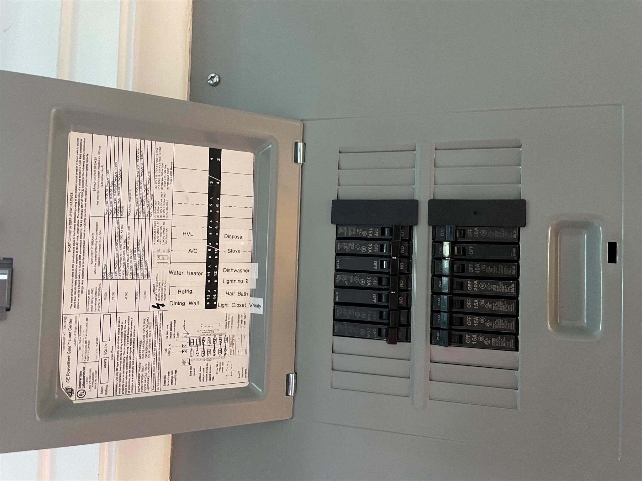 304 Wellington M Unit: 304 M