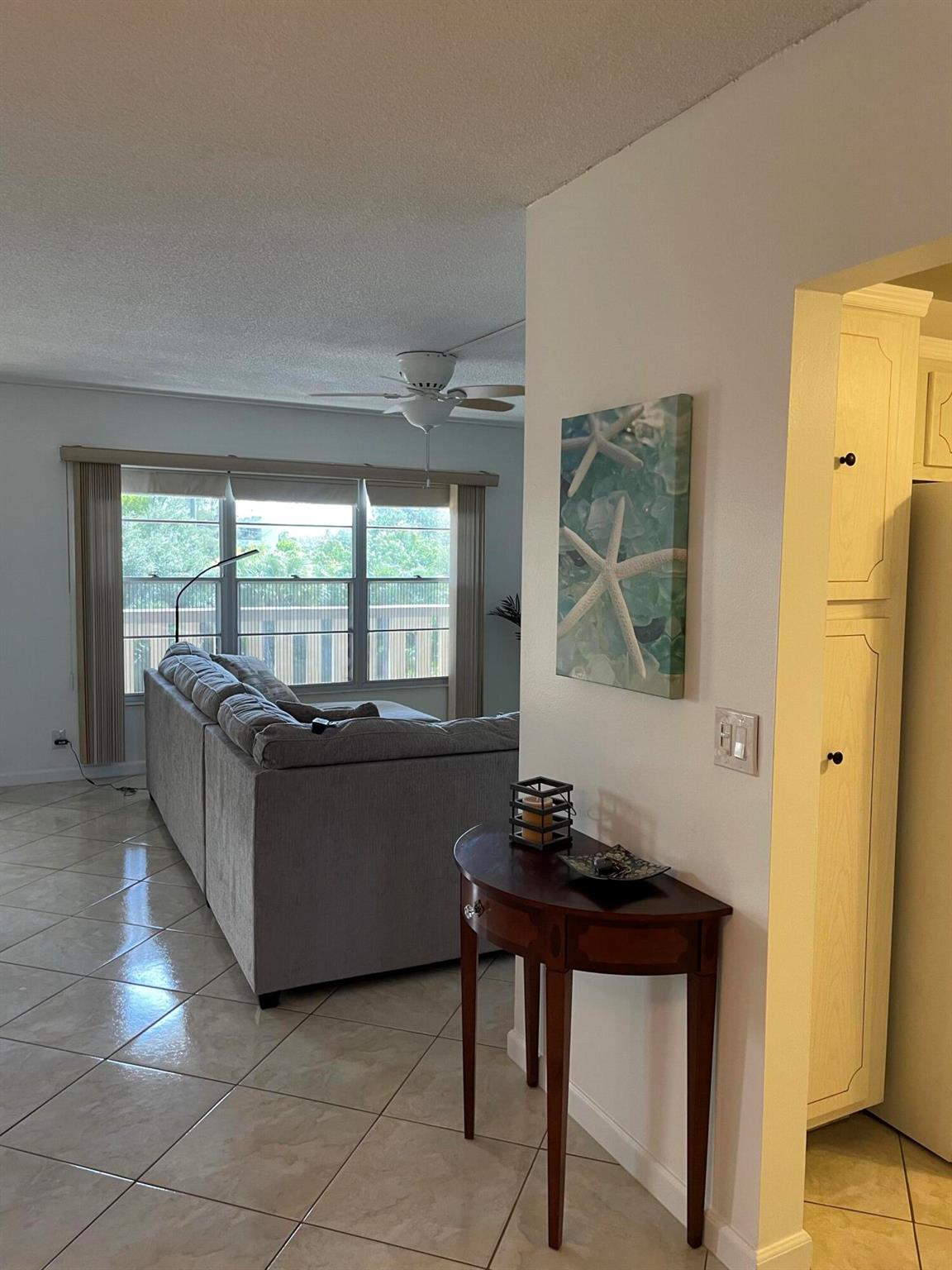 304 Wellington M Unit: 304 M