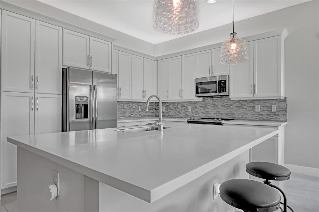 15401 Destiny Drive