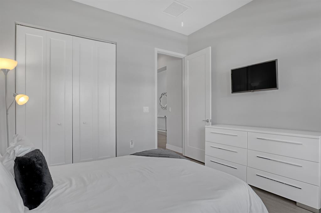 15401 Destiny Drive