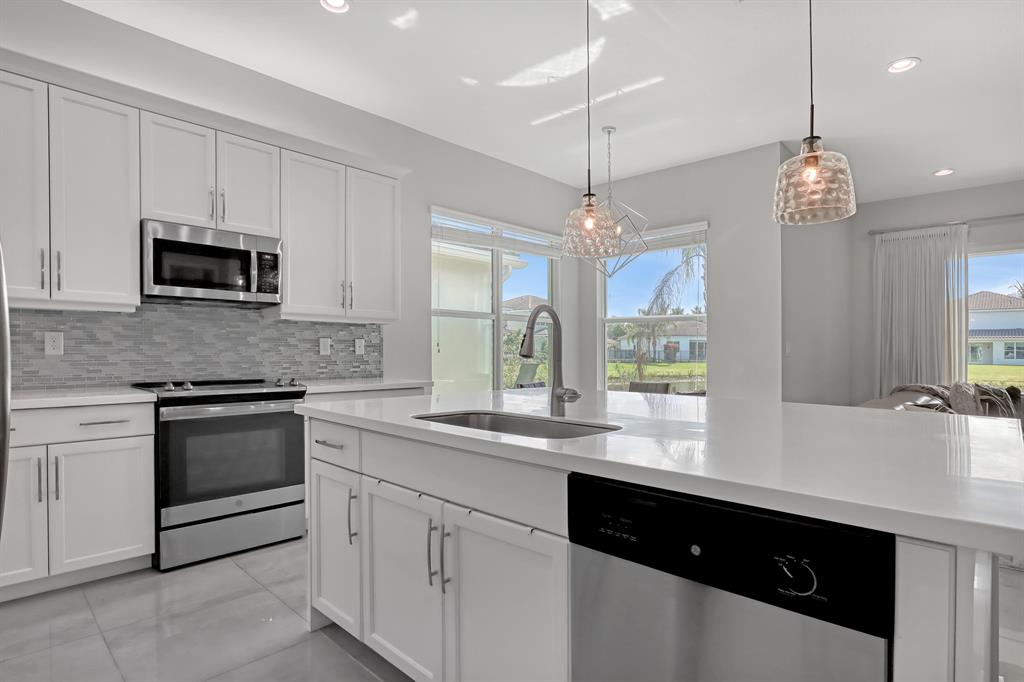 15401 Destiny Drive