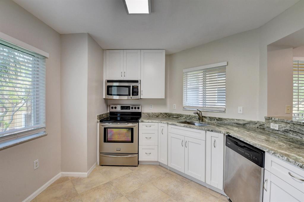 500 Scotia Drive Unit: 206