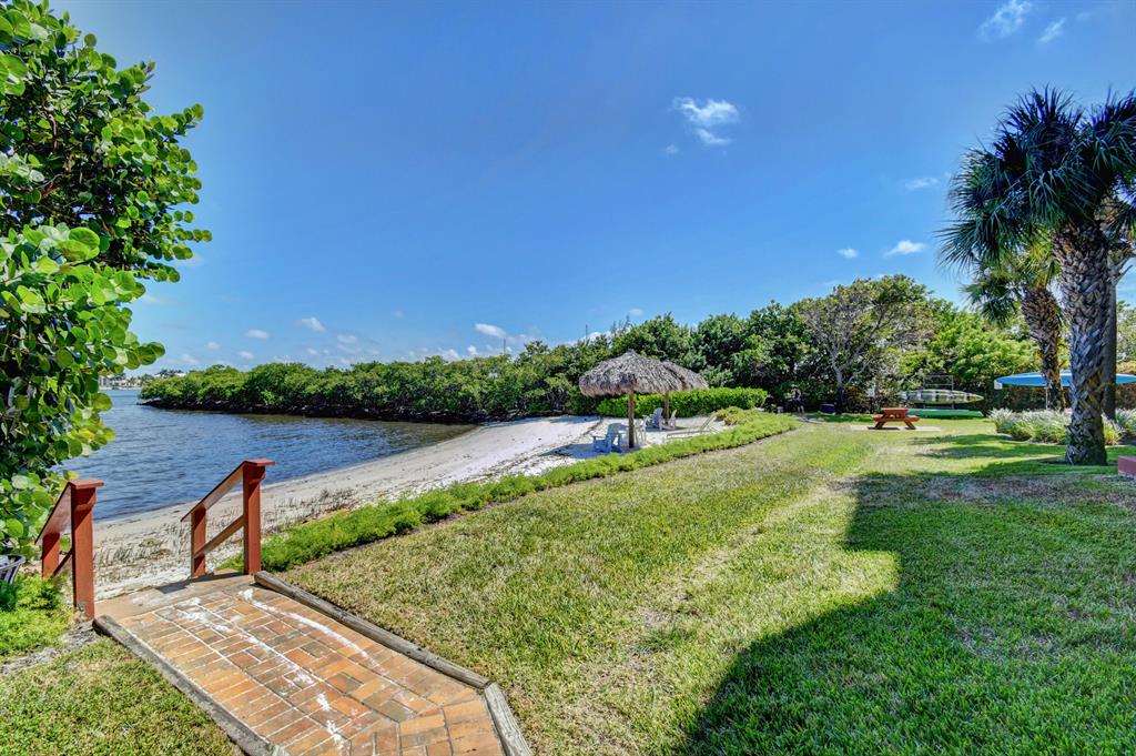 500 Scotia Drive Unit: 206