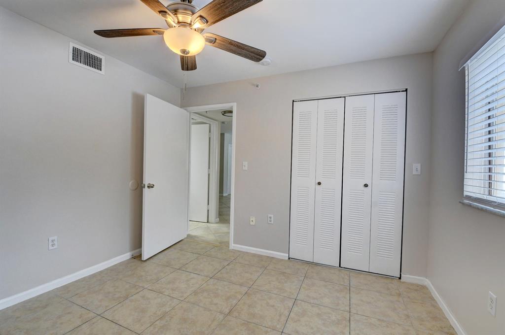 500 Scotia Drive Unit: 206
