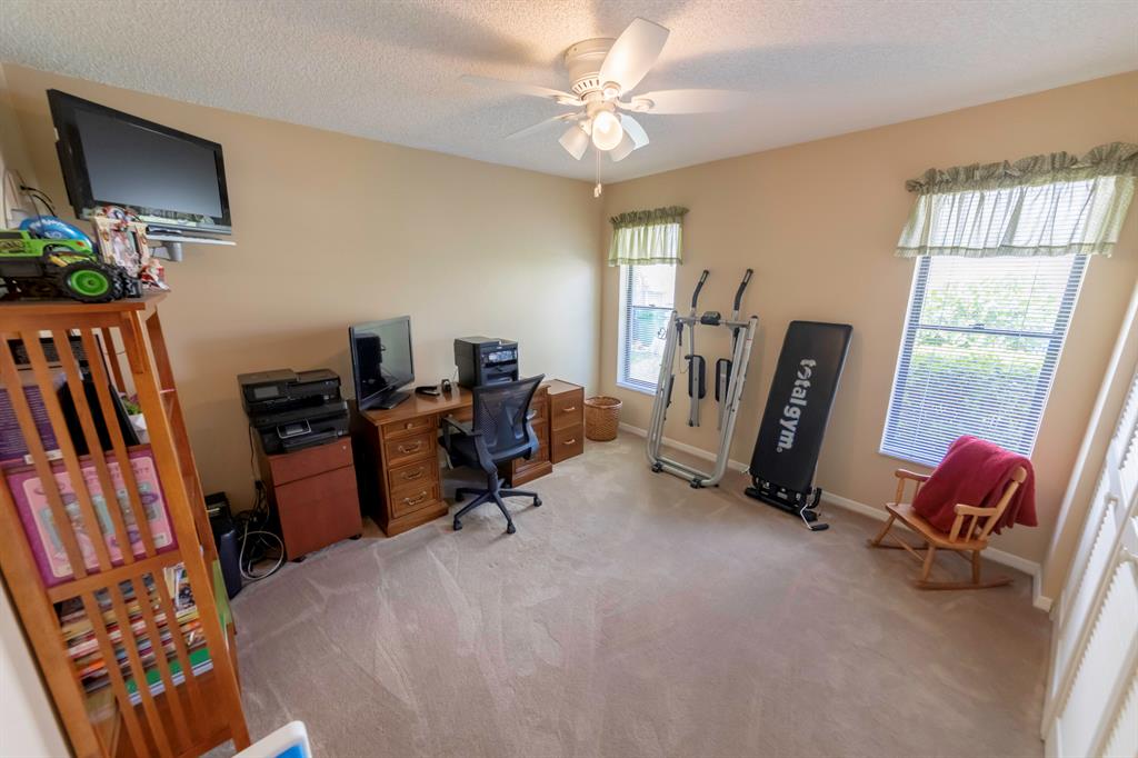 4043 NW 73rd Way