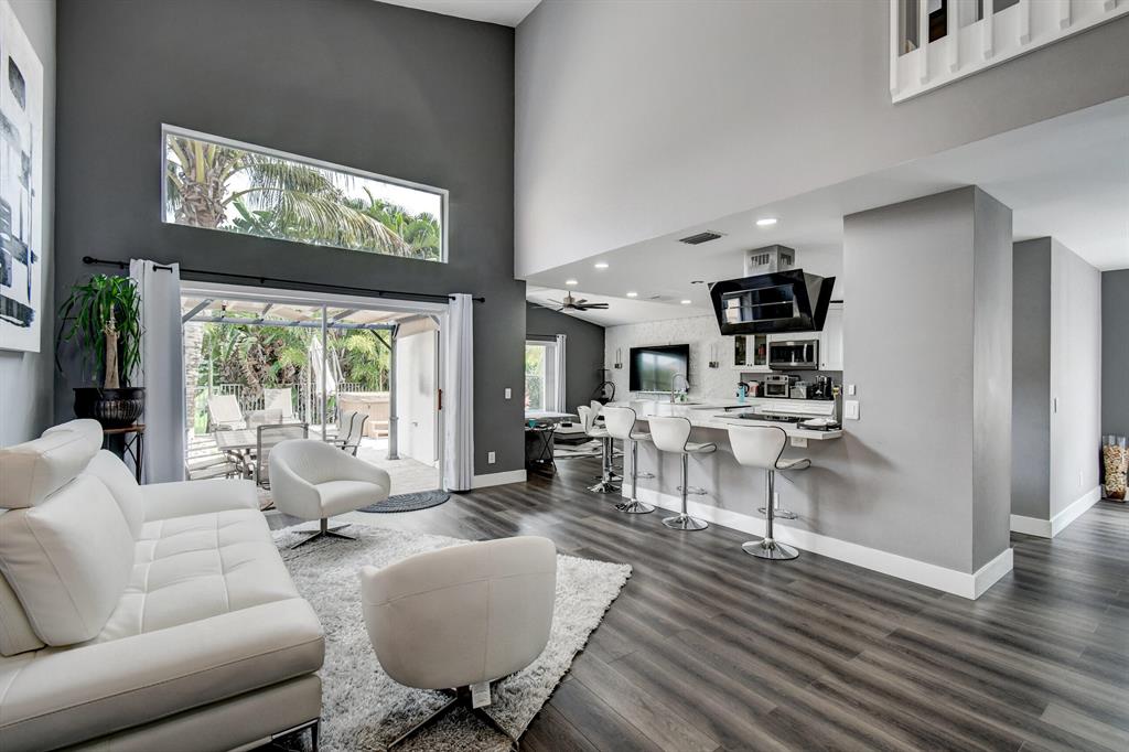 3527 Stratton Lane